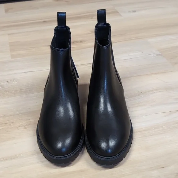 Steve Madden Lorali Women's Leather Chelsea Boot